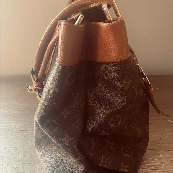 Louis Vuitton Monogram Olympe - Picture 7 of 15